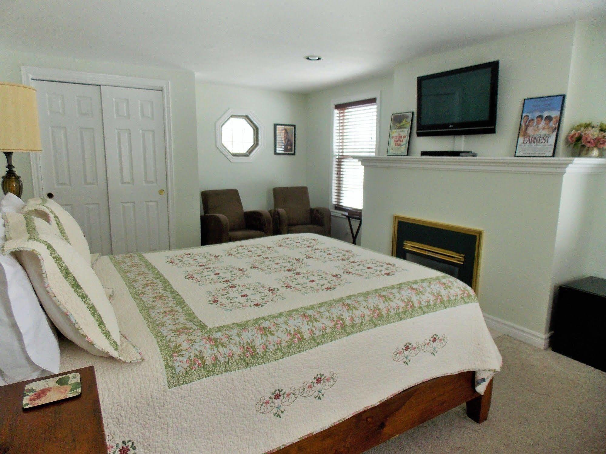 Finlay House Bed And Breakfast Niagara - On - The - Lake Exteriér fotografie